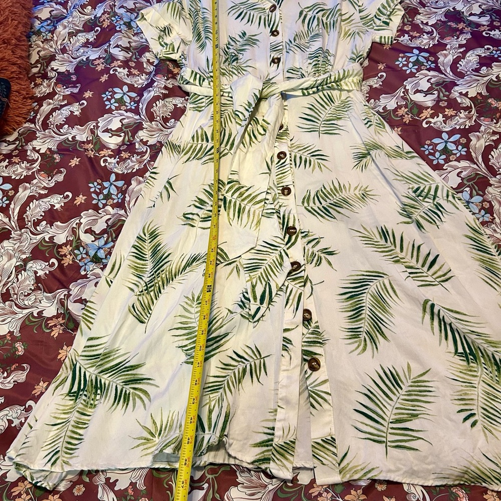 H&M Green Leaf Print Dress - Picture 5 of 11